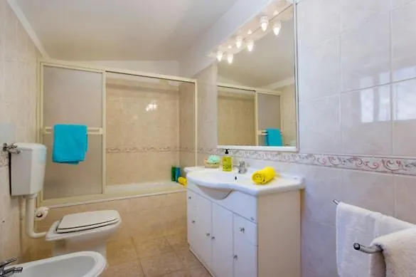 Ep * Αλμπουφέιρα